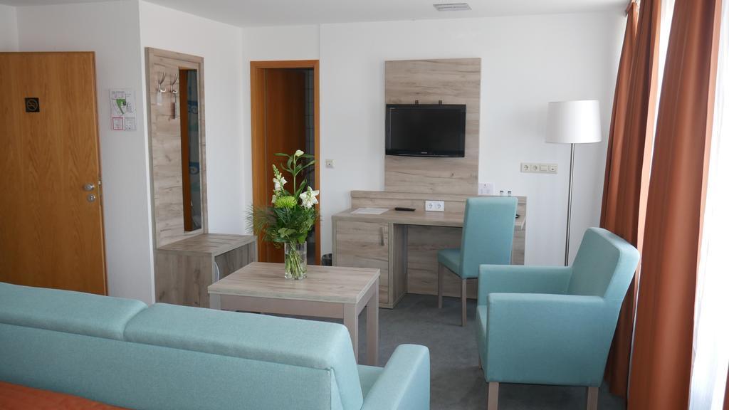 Hotel Komfort 3*